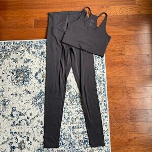 Girlfriend collective set in grey